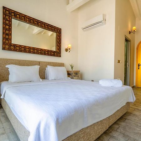 Hotel De Gold Alacati Cesme Exterior photo